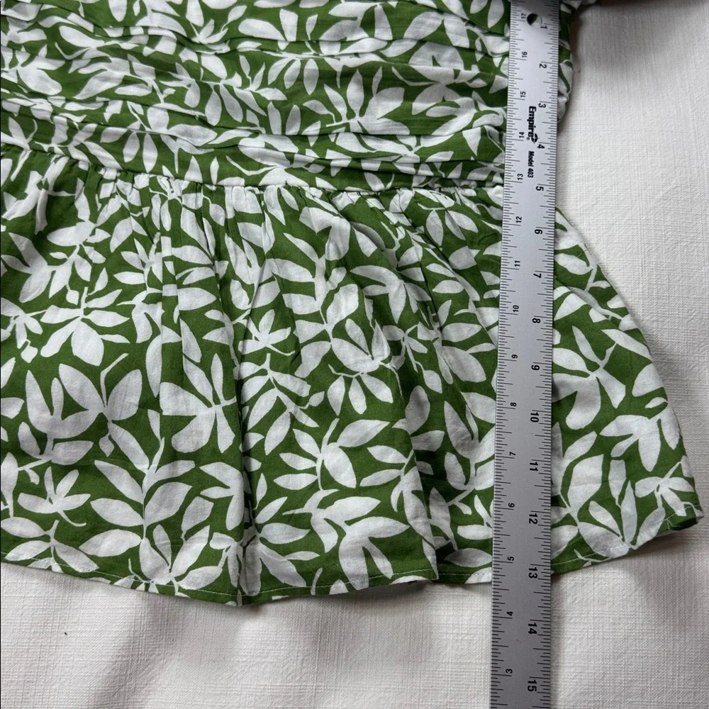 Abercrombie & Fitch‎ Green Leaf Print Blouse
